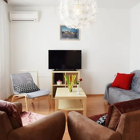 With A Parking Space Krk - 5321 * קרק