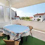 شقة With A Parking Space Krk - 5321